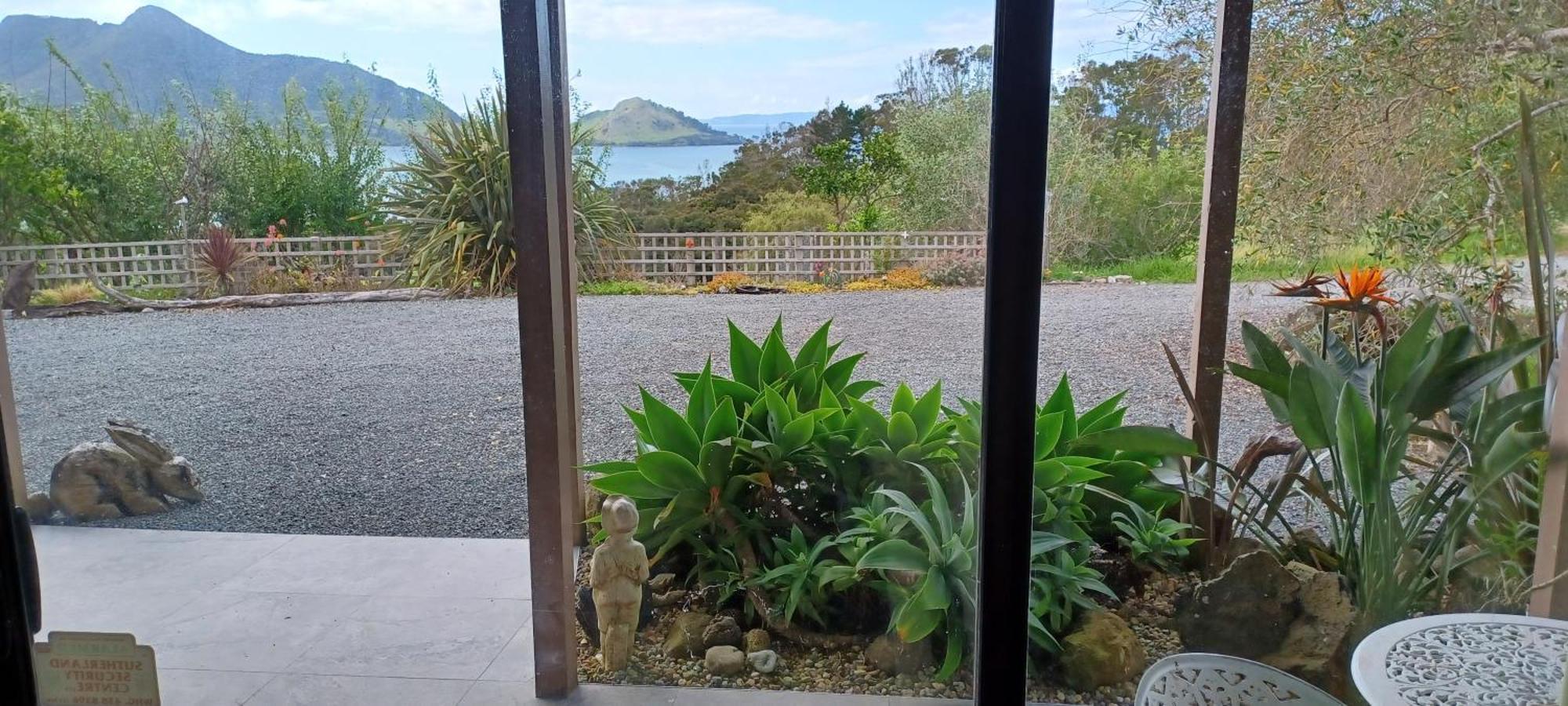 Mt Manaia View Holiday Studio Whangarei Heads Buitenkant foto